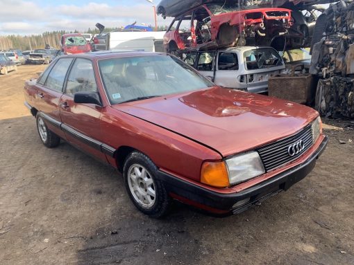 Audi 100 C3 1.9i 1983