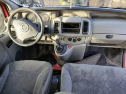 Opel Vivaro 1.9D 2004