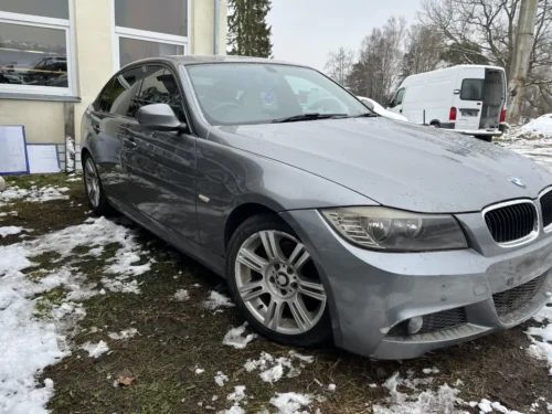 BMW 3 E90 2.0D 2010